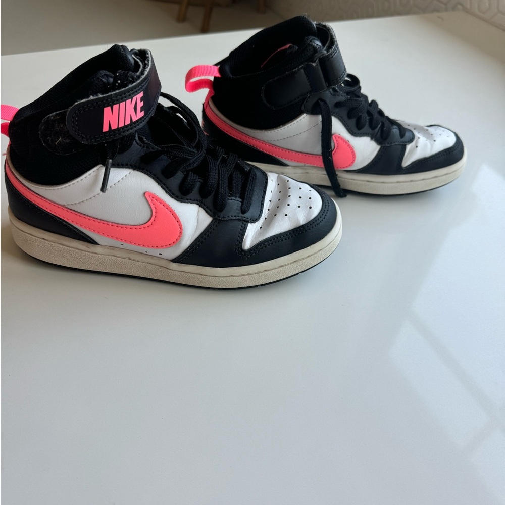Nike court jordans mid rise for girls 3.5 youth - Picture 5 of 5